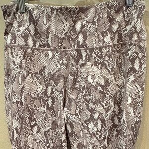 Ideology Snake Print 7/8 Leggings